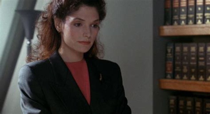 MaryElizabeth Mastrantonio Purepeople
