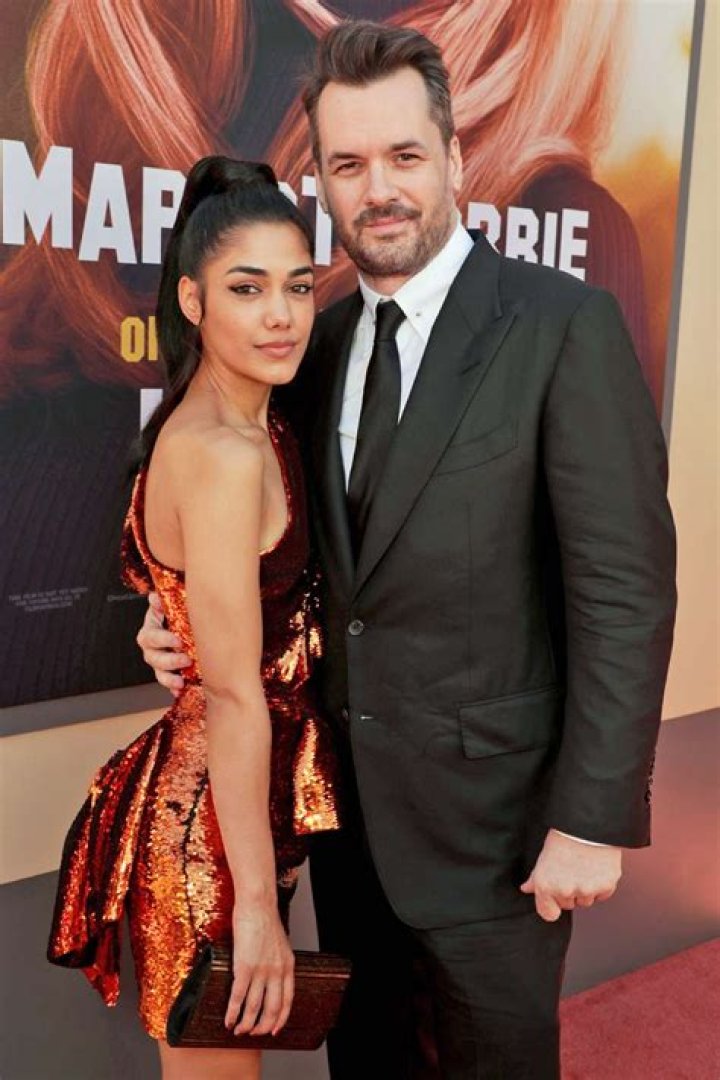 Meet Jim Jefferies Wife Tasie Lawrence & Their Kid