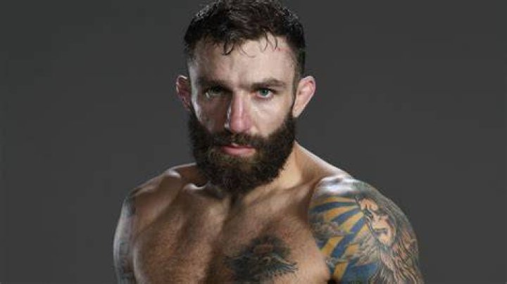 Michael Chiesa Bio, Net Worth, MMA, UFC, Next Fight, Record, Wife