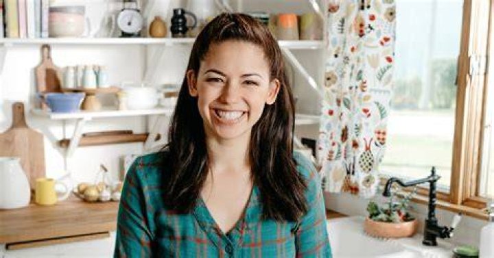 Molly Yeh Shares Rosh Hashanah Brisket Recipe on Girl Meets Farm