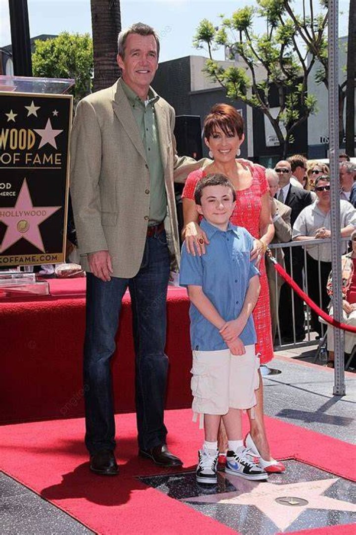 Neil Flynn Bio, Wife, Kids, Age, Height, Net Worth