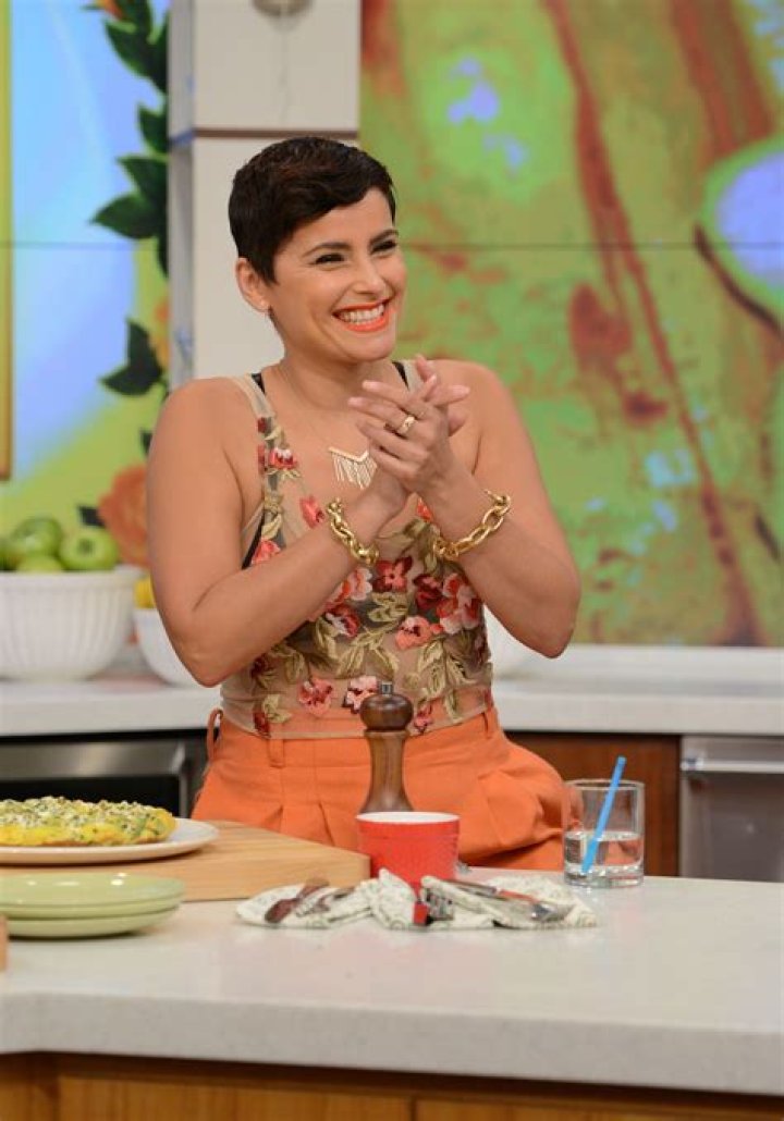 Nelly Furtado Appears on ABC's "The Chew" in NY 3/28/2017 • CelebMafia