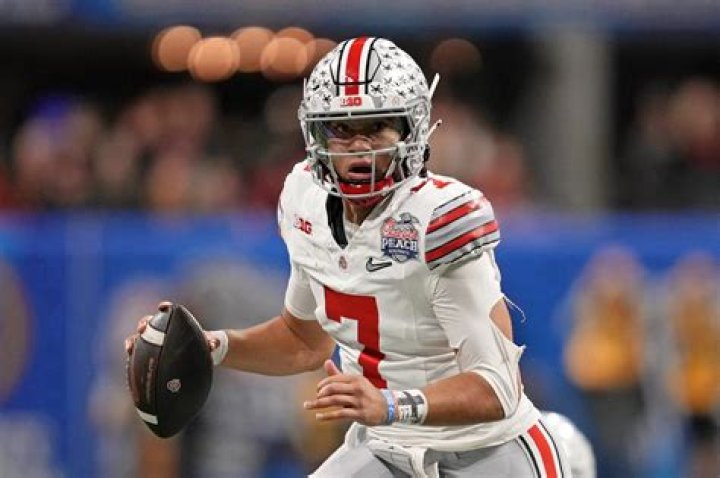 Ohio State quarterback C.J. Stroud breaks down his attire on the red