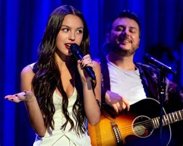 Olivia Rodrigo returns with 'Deja Vu' Hear her new song Los Angeles