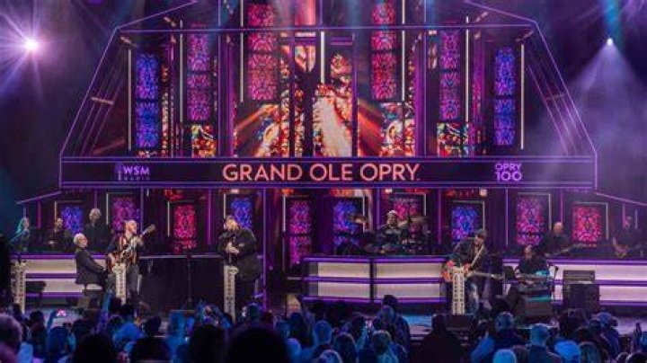 Opry Performance of the Week Little Big Town Cowboys and Indians