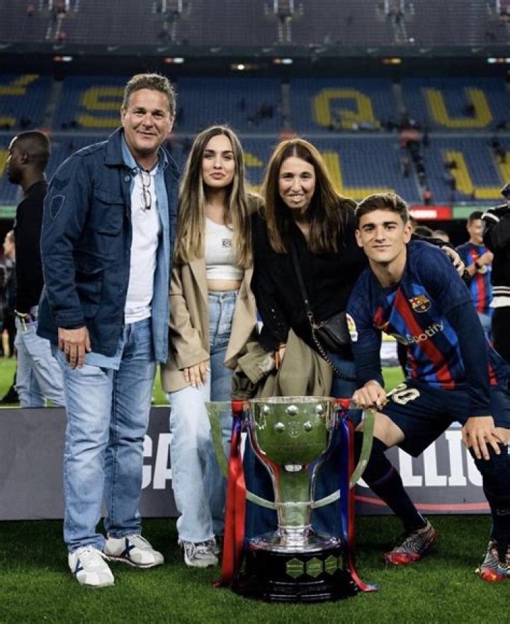 Pablo Gavi Family, Parents, Siblings, Wife, Mother, Father, Brother