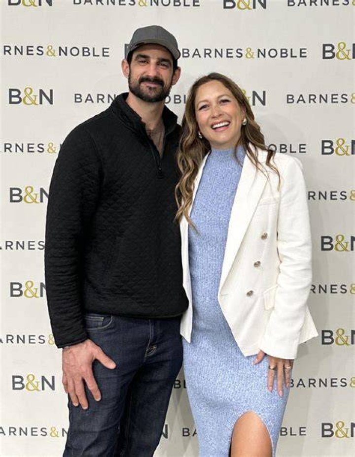 Peloton’s Emma Lovewell Shares Her 2 Fitness & Health Tips Hollywood Life