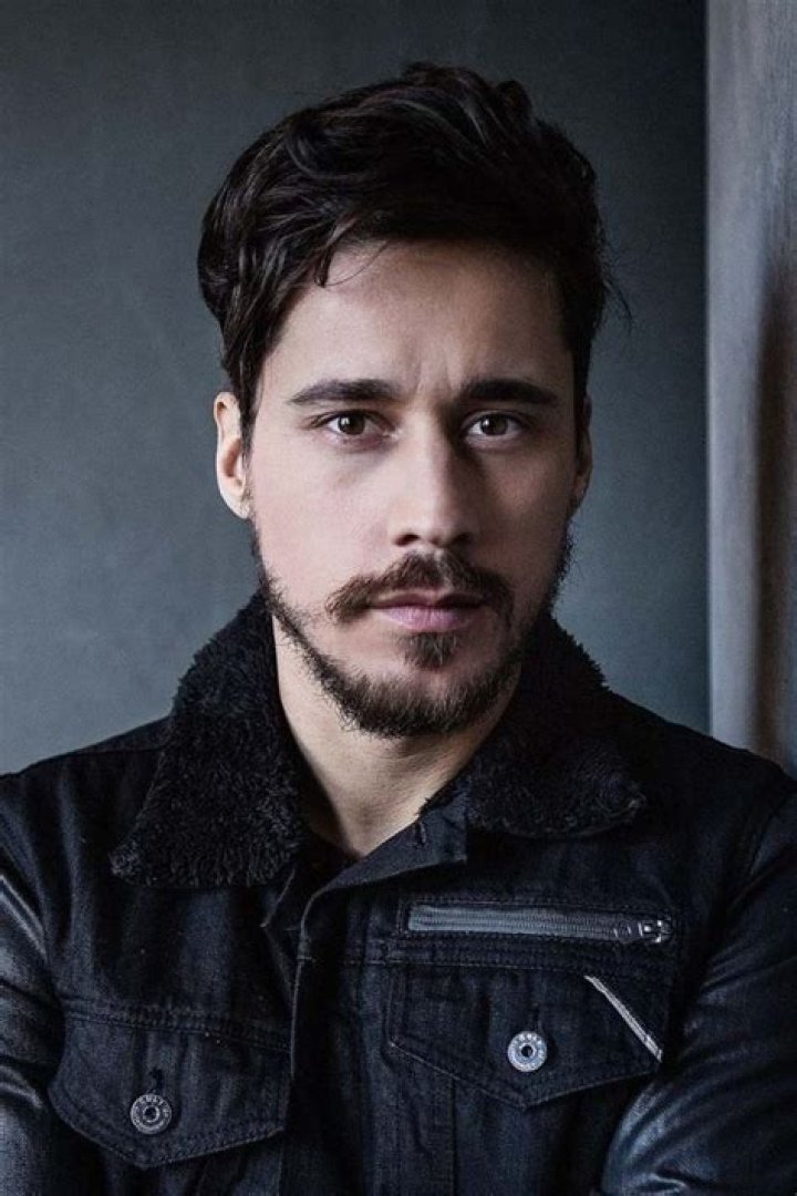 Peter Gadiot Bio Age & Net Worth 2023 Tattoos