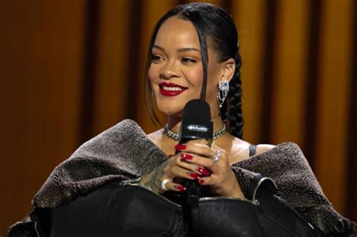 Rihanna speaks out on discrimination "Racism is alive everywhere"