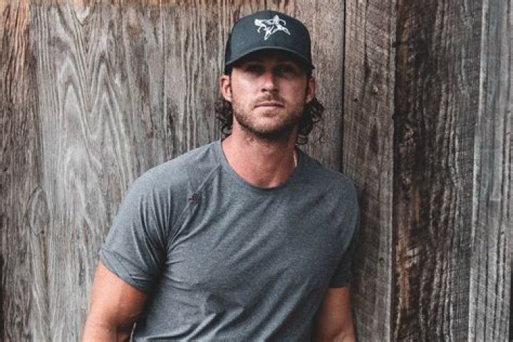 Riley Green’s Storytelling Talents Shine Bright on 'If It Wasn’t for Trucks' EP American