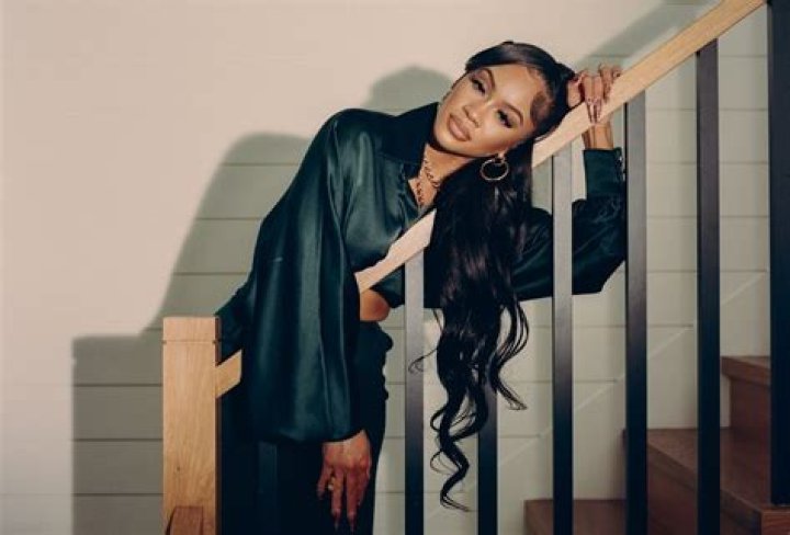 Saweetie photo 25 of 10 pics, wallpaper photo 1256748 ThePlace2