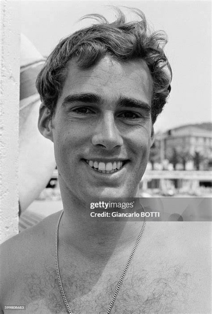 Sean Flynn Profile, BioData, Updates and Latest Pictures FanPhobia