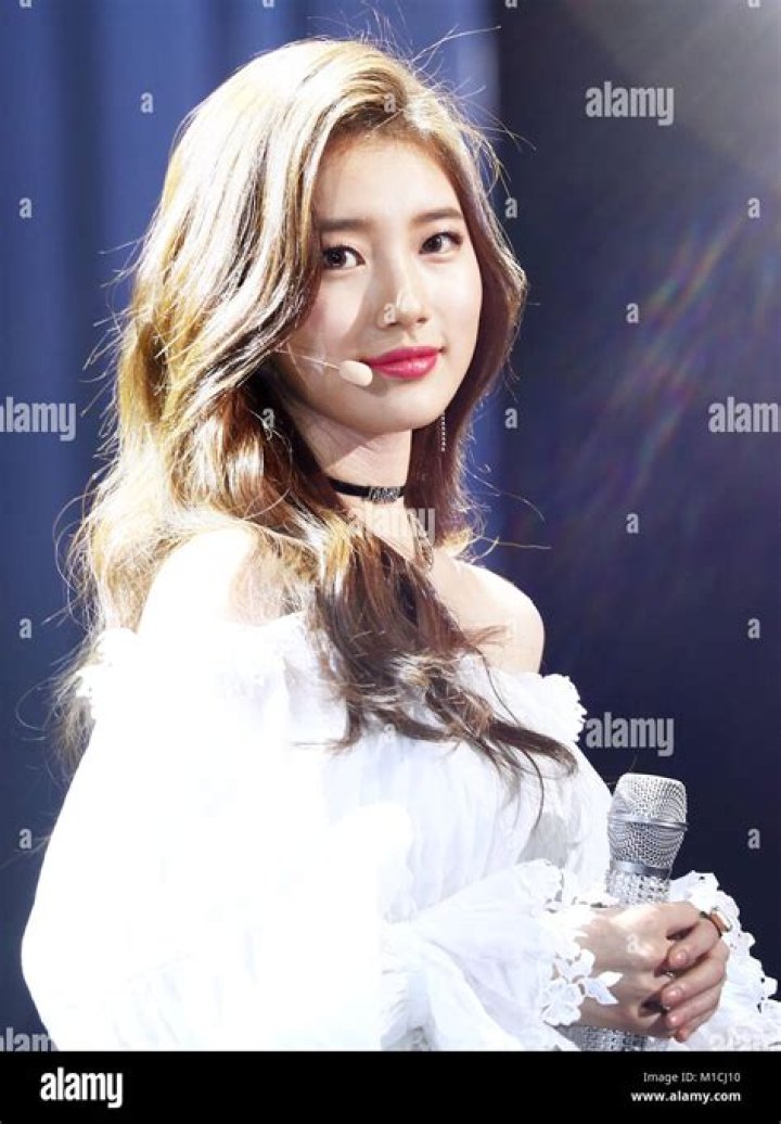  SUZY Korean Model, Korean Singer, Korean Celebrities, Korean