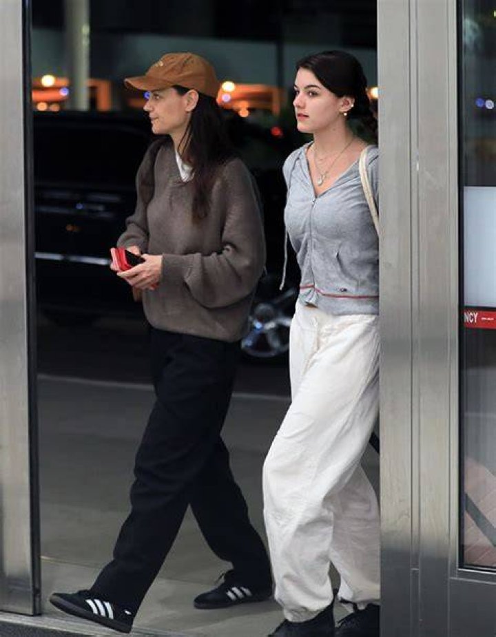 Tall as Mom Suri Cruise Spotted Looking ‘Sad’ Shortly after Turning 17