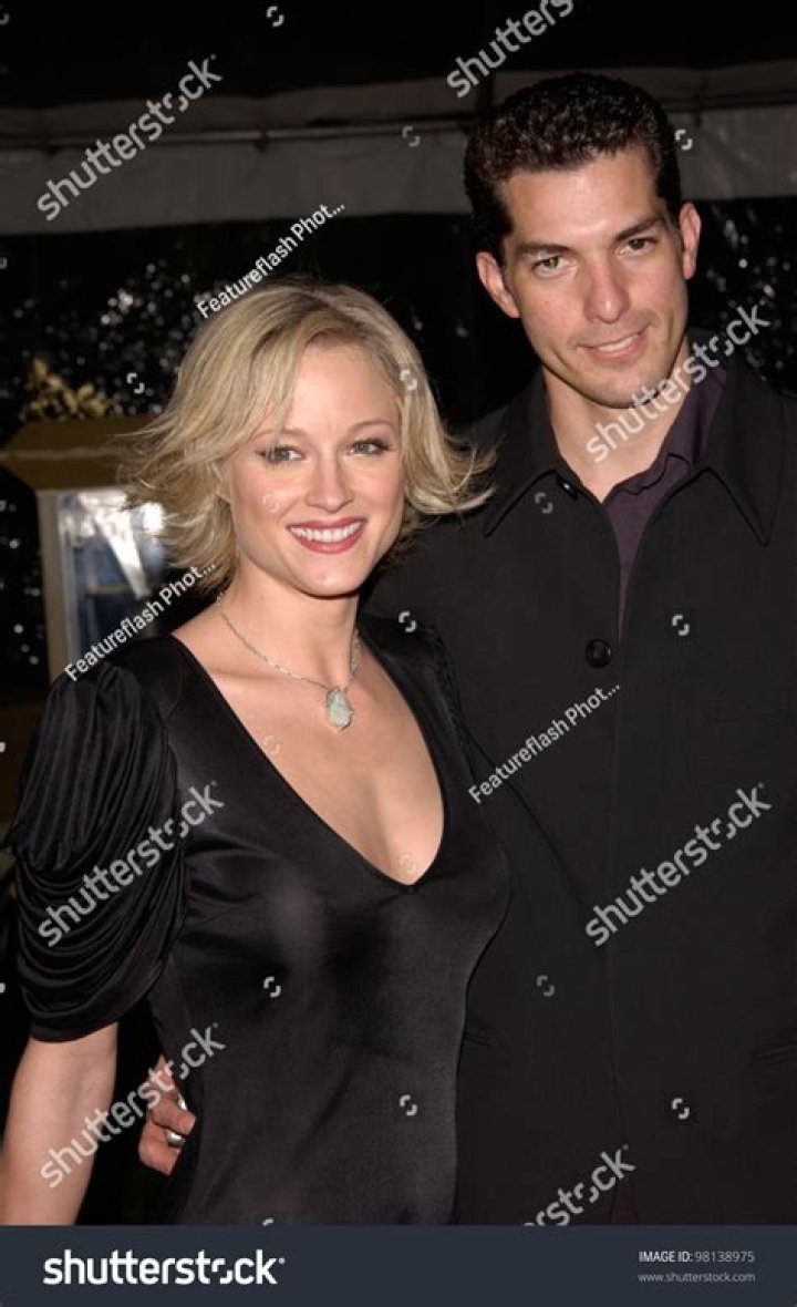 Teri Polo and husband The World Premiere of 'Little Fockers' held at