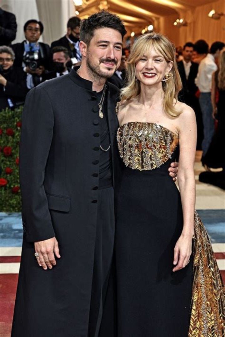 The Cutest Couples at the 2019 Golden Globes Celebrity couples