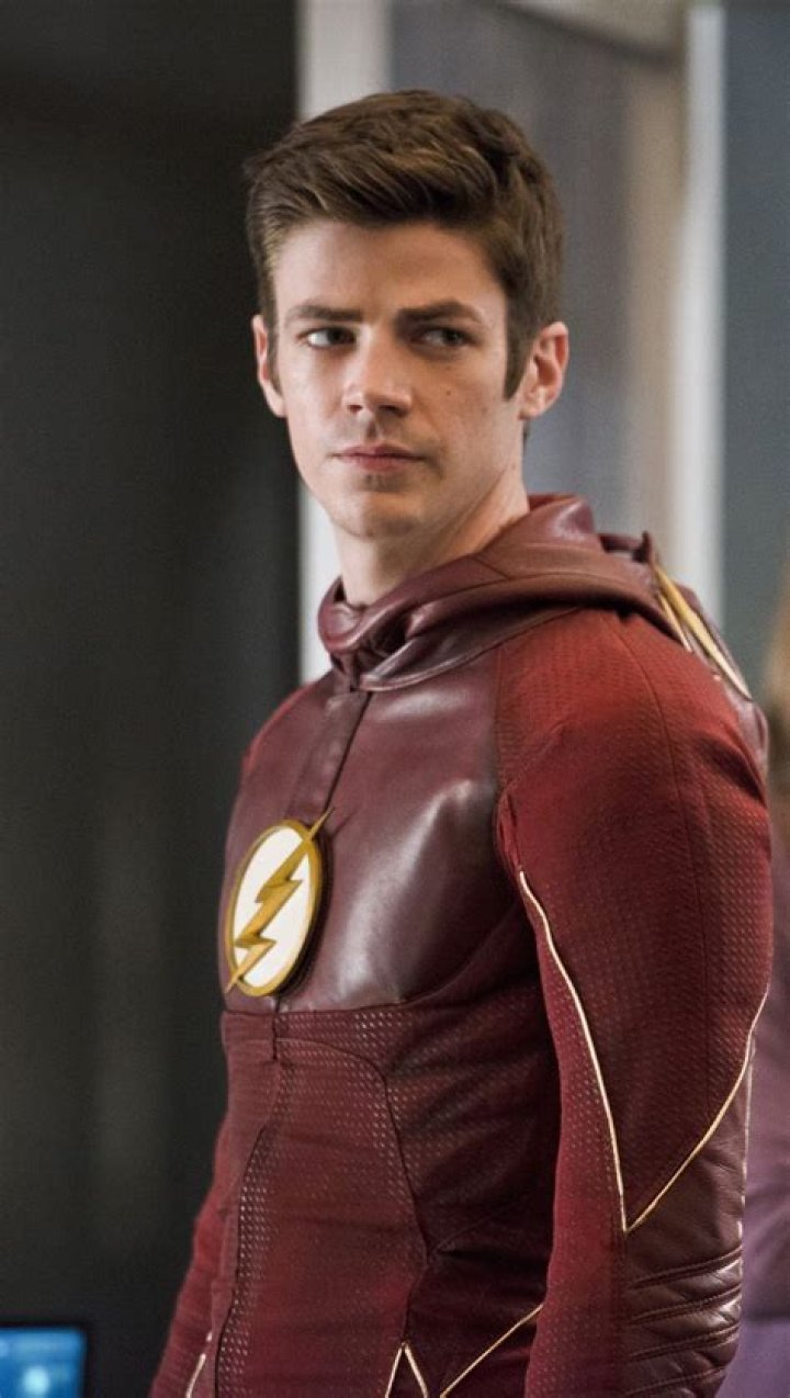 THE FLASH Actor Grant Gustin to Star in Netflix Movie RESCUED