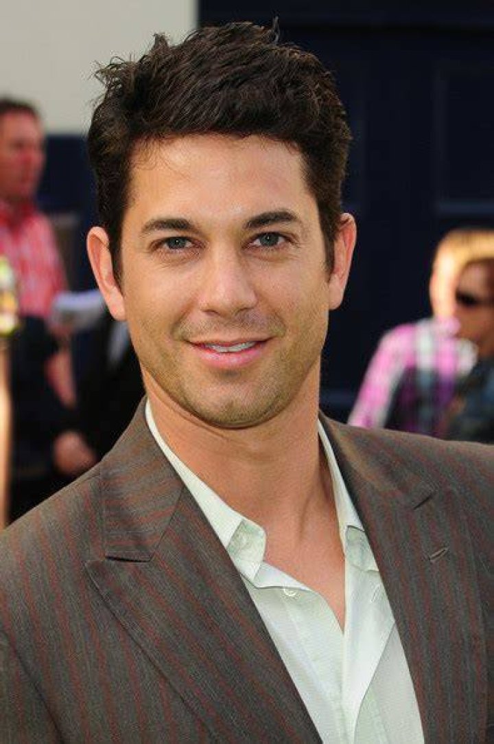 The Ultimate Guide To Adam Garcia: Actor, Dancer, And Singer