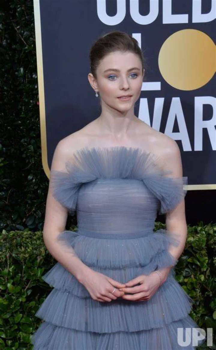 Thomasin McKenzie Attends the 77th Annual Golden Globe Awards at the