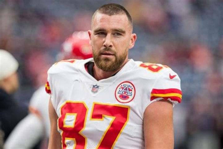 Travis Kelce's growth as a leader now faces new challenge