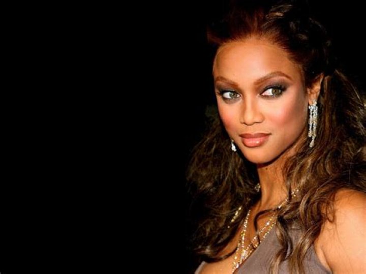 Tyra Tyra Banks Wallpaper (9095516) Fanpop