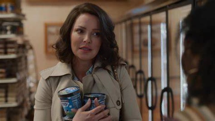 U kojim je Hallmark filmovima glumila Cindy Busby? Celebrity.fm 1