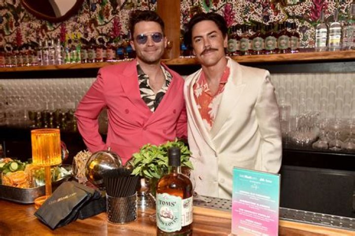 Vanderpump Stars Newest Opening Schwartz and Sandy&rsquo;s Lounge in Los