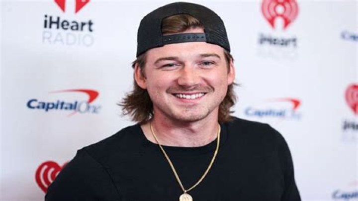 Wallen Bio, Wiki, Net Worth, Dating, Girlfriend, Age, Family