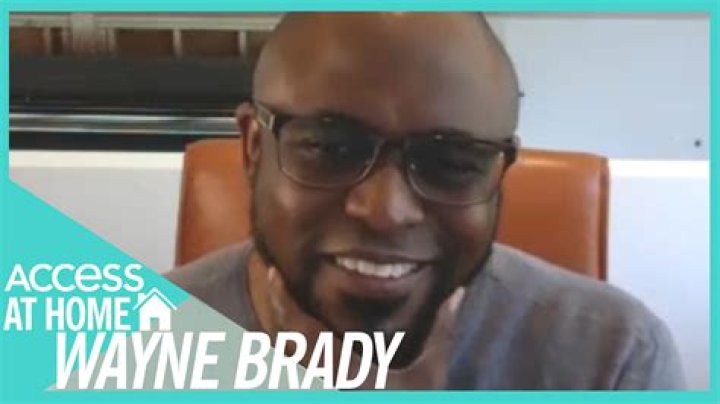 Wayne Brady Is Quarantining With Daughter, ExWife, & Her Boyfriend