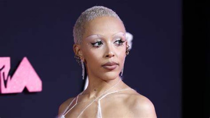 What Is Doja Cat&rsquo;s Ethnicity And Her Real Name?