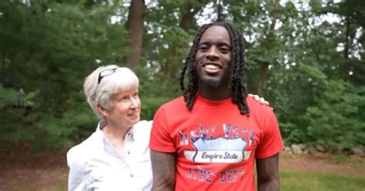 Who is aunty Cathy? Kai Cenat surprises his 'second mother' with gifts