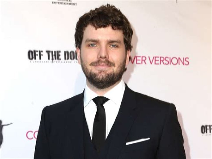 Who Is Austin Swift Fun Facts About Taylor Swift's Brother Austin