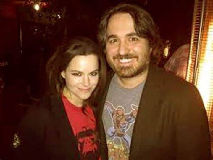 Who Is Brian Quinn Girlfriend? Relationship With Emily