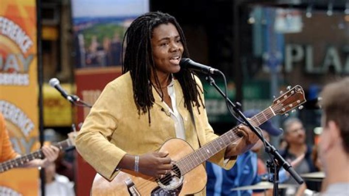 Who Is Tracy Chapman's Partner? The Singer's Dating Life OtakuKart