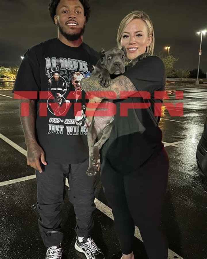 Who is Woah Kenzy? Josh Jacobs' exgirlfriend accuses Raiders RB of