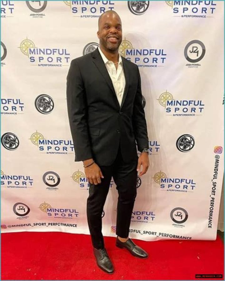 Williams Bio, Age, Net Worth 2022, Salary, Husband, Kid, Height