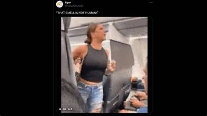 Zach Elliott Delta Flight Diarrhea Picture And Video